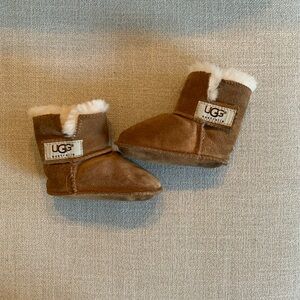 Baby UGG